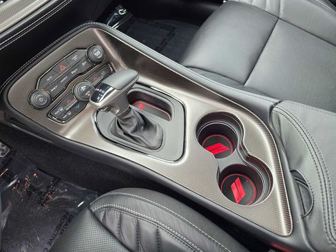 Used 2022 Dodge Challenger SRT Hellcat RWD image 25