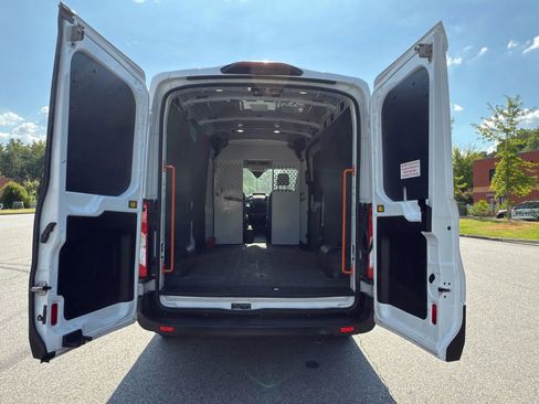 Used 2019 Ford Transit 150 148 Medium Roof image 5