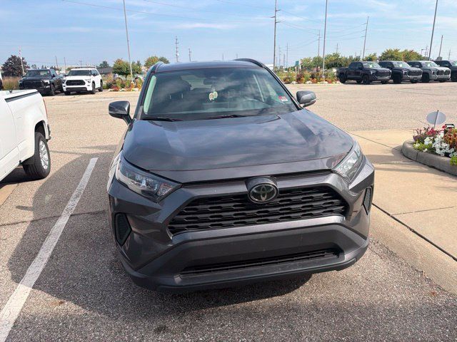 Used 2019 Toyota RAV4 LE w/ All Weather Liner Package AWD/4WD image 3