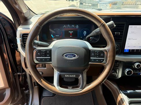 Used 2026 Ford F450 King Ranch AWD/4WD image 16