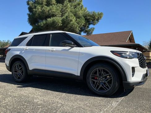 New 2025 Ford Explorer ST w/ Sun And Sound Package image 67