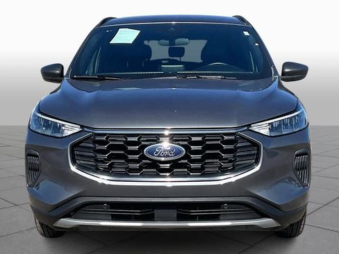 Used 2025 Ford Escape ST-Line image 5