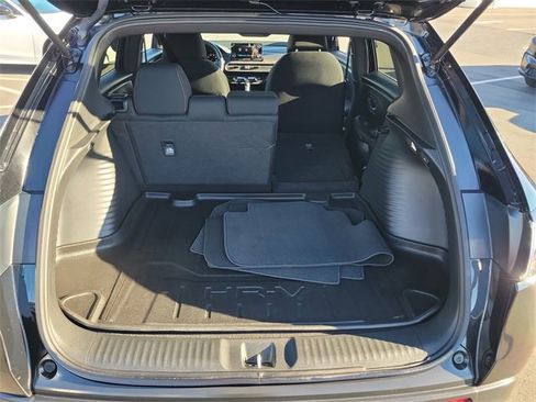 Certified 2024 Honda HR-V Sport image 9