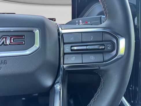 Certified 2025 GMC Yukon Elevation AWD/4WD image 14