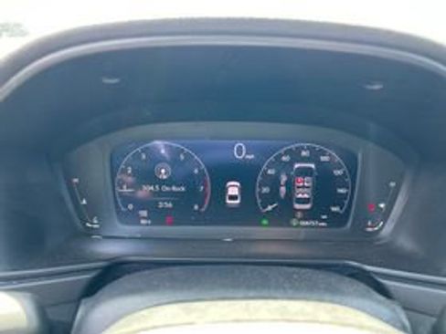 Used 2023 Honda Accord EX image 11