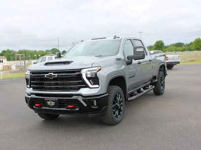 New 2026 Chevrolet Silverado 2500 LT w/ Trail Boss Package