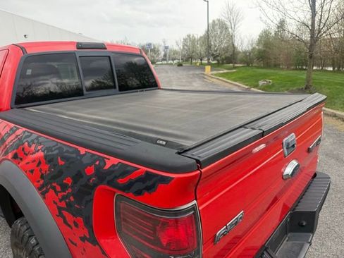 Used 2010 Ford F150 Raptor image 8