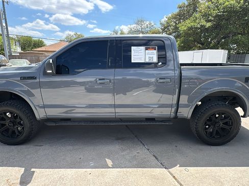 Used 2020 Ford F150 XLT w/ Equipment Group 302A Luxury image 4
