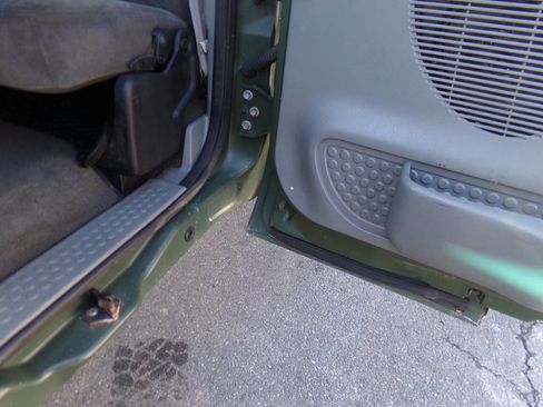 Used 2002 Ford F250 XL image 42