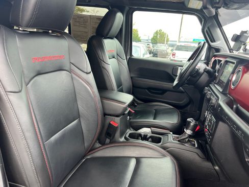 Used 2021 Jeep Wrangler Unlimited Rubicon AWD/4WD image 31