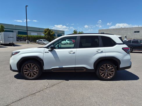 Used 2026 Subaru Forester Sport AWD/4WD image 7