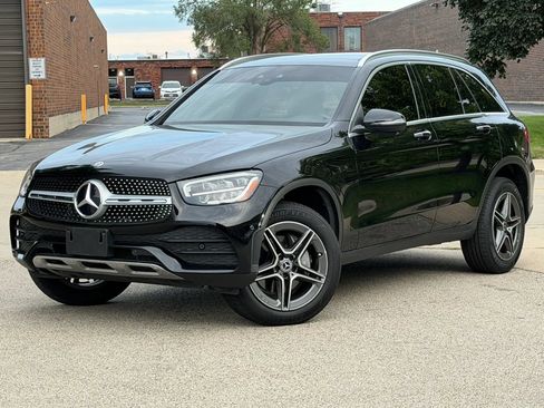 Used 2021 Mercedes-Benz GLC 300 4MATIC image 2