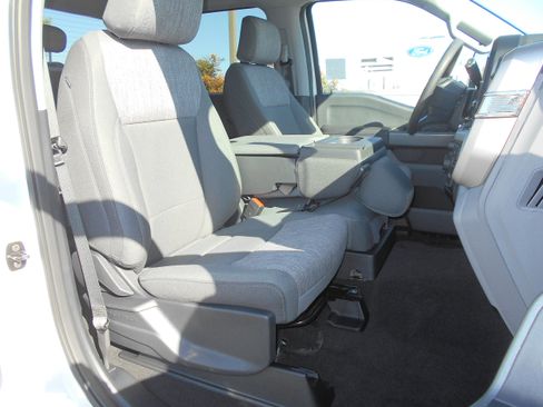 New 2026 Ford F250 XLT image 27