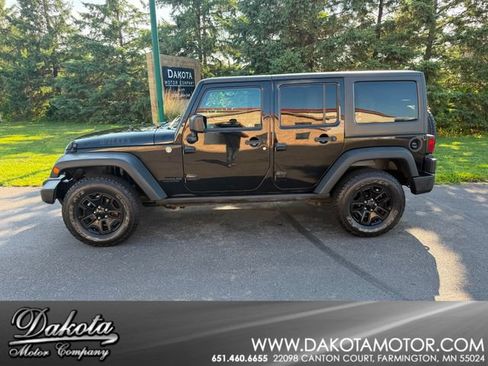 Used 2015 Jeep Wrangler Unlimited Sport AWD/4WD image 1