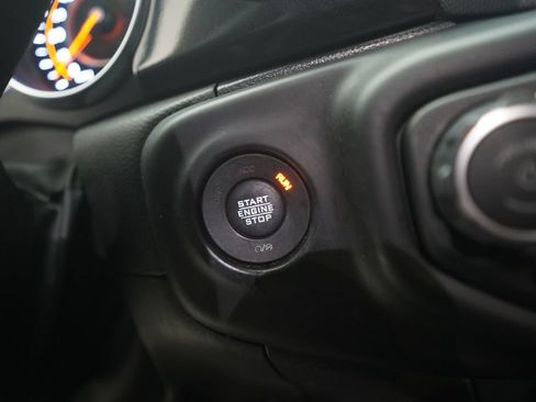 Used 2023 Jeep Wrangler Unlimited Sahara AWD/4WD image 30