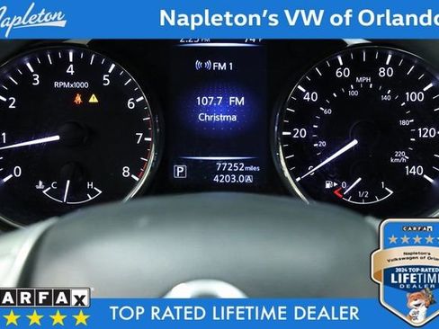 Used 2016 Nissan Rogue SV image 11