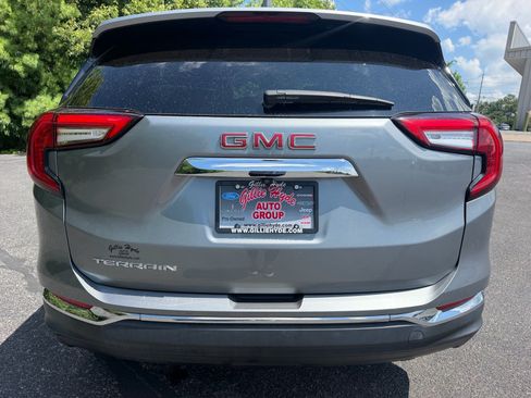 Used 2023 GMC Terrain SLT FWD image 15
