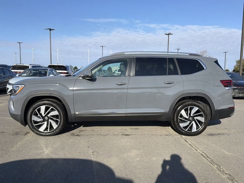 New 2026 Volkswagen Atlas SEL AWD/4WD image 2
