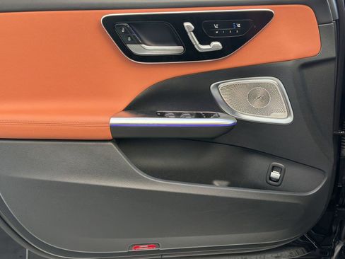 Certified 2026 Mercedes-Benz C 300 4MATIC Sedan image 14