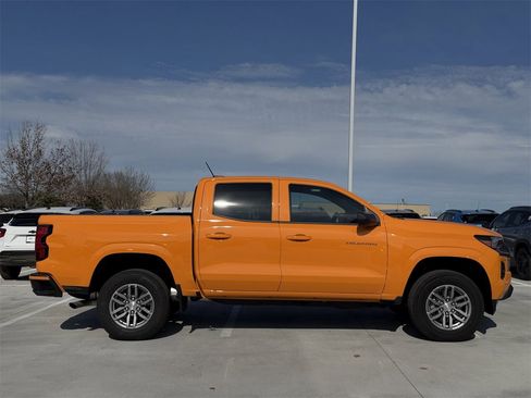 New 2026 Chevrolet Colorado LT w/ Advanced Trailering Package image 3
