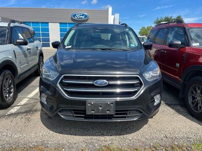 Used 2018 Ford Escape SE w/ SE Sport Appearance Package
