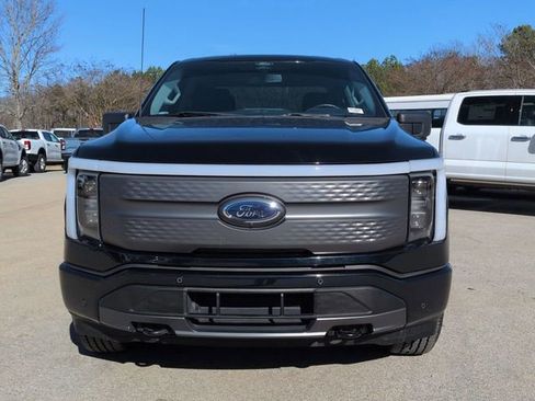 Certified 2022 Ford F150 Lightning XLT w/ Tow Technology Package image 9