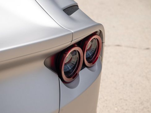 Used 2022 Ferrari 812 GTS RWD image 22