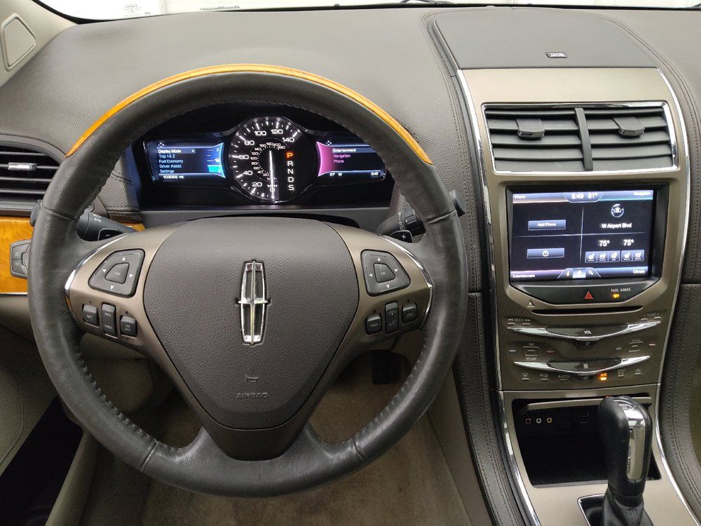 Used 2015 Lincoln MKX FWD w/ Equipment Group 102A image 22