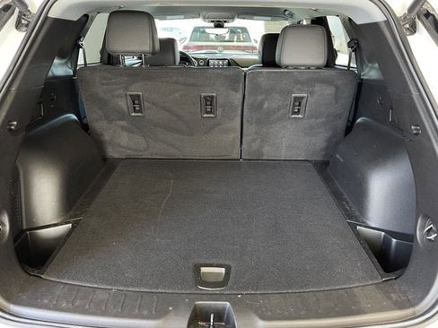 Used 2022 Chevrolet Blazer LT w/ Sound & Technology Package image 31