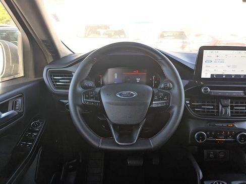 Used 2025 Ford Escape ST-Line image 26