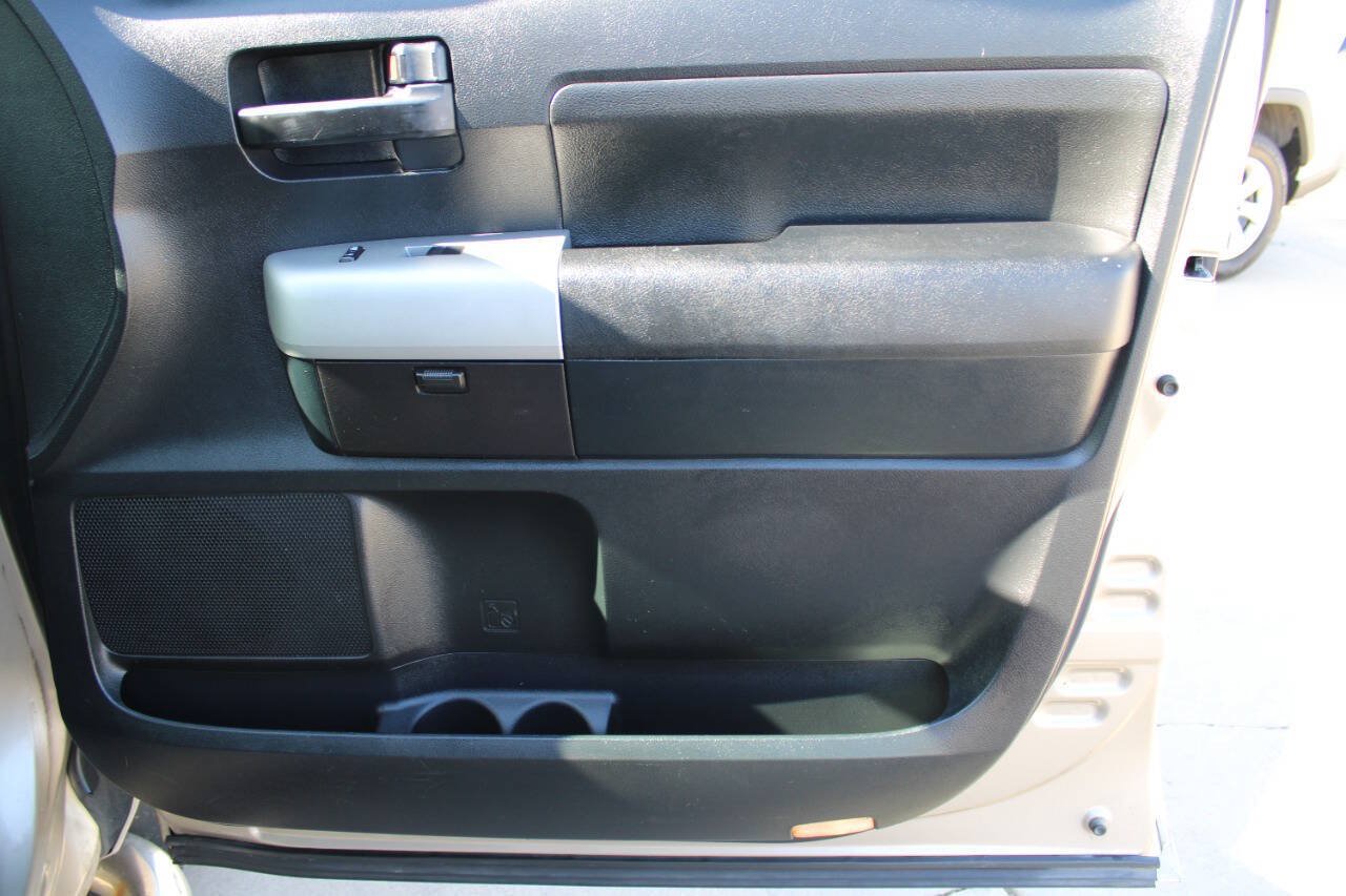 Used 2007 Toyota Tundra SR5 AWD/4WD image 7