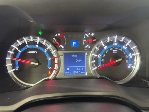 Used 2015 Toyota 4Runner Limited AWD/4WD image 18