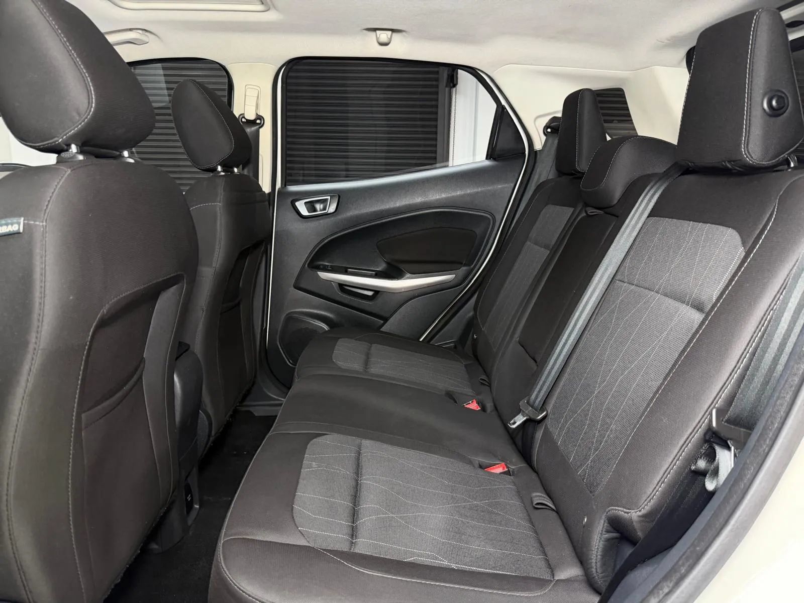 Used 2019 Ford EcoSport SE w/ SE Convenience Package FWD image 18