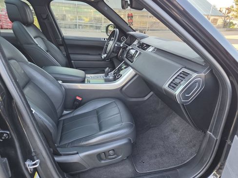 Used 2020 Land Rover Range Rover Sport SE AWD/4WD image 11