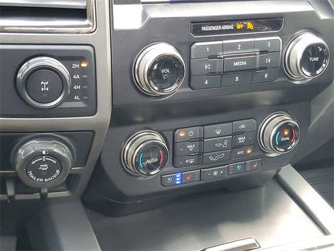 Used 2020 Ford F150 Raptor w/ Equipment Group 802A Luxury image 27