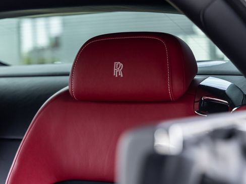 Used 2024 Rolls-Royce Spectre w/ Spectre Launch Package image 38