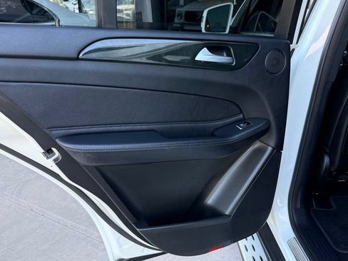 Used 2017 Mercedes-Benz GLE 350 image 24