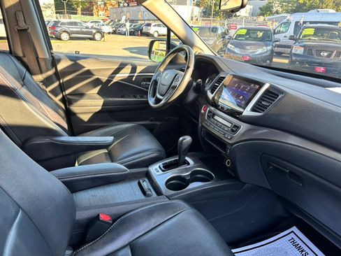 Used 2017 Honda Pilot EX-L image 39