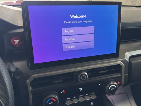 Used 2024 Toyota Tacoma TRD Sport AWD/4WD image 13