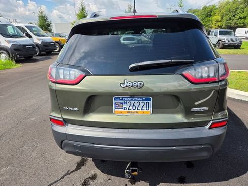 Used 2020 Jeep Cherokee Latitude w/ Advanced Safety Group AWD/4WD image 15