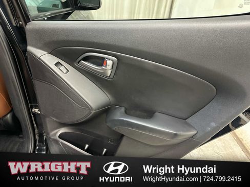 Used 2015 Hyundai Tucson Limited image 14