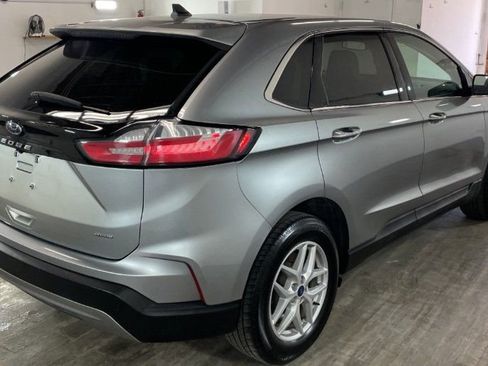 Used 2022 Ford Edge SEL image 5