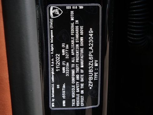 Used 2023 Lamborghini Urus S image 30