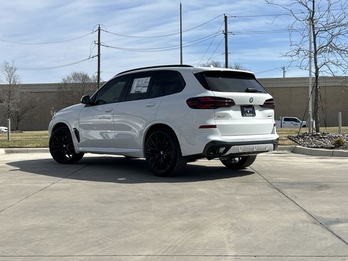 New 2026 BMW X5 xDrive40i w/ M Sport Package image 2