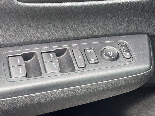 Used 2024 Honda CR-V EX image 18