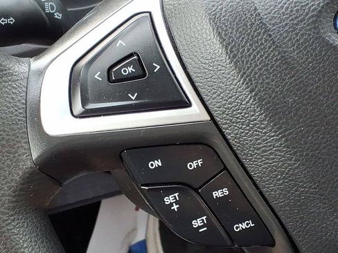 Used 2015 Ford Fusion SE FWD image 21