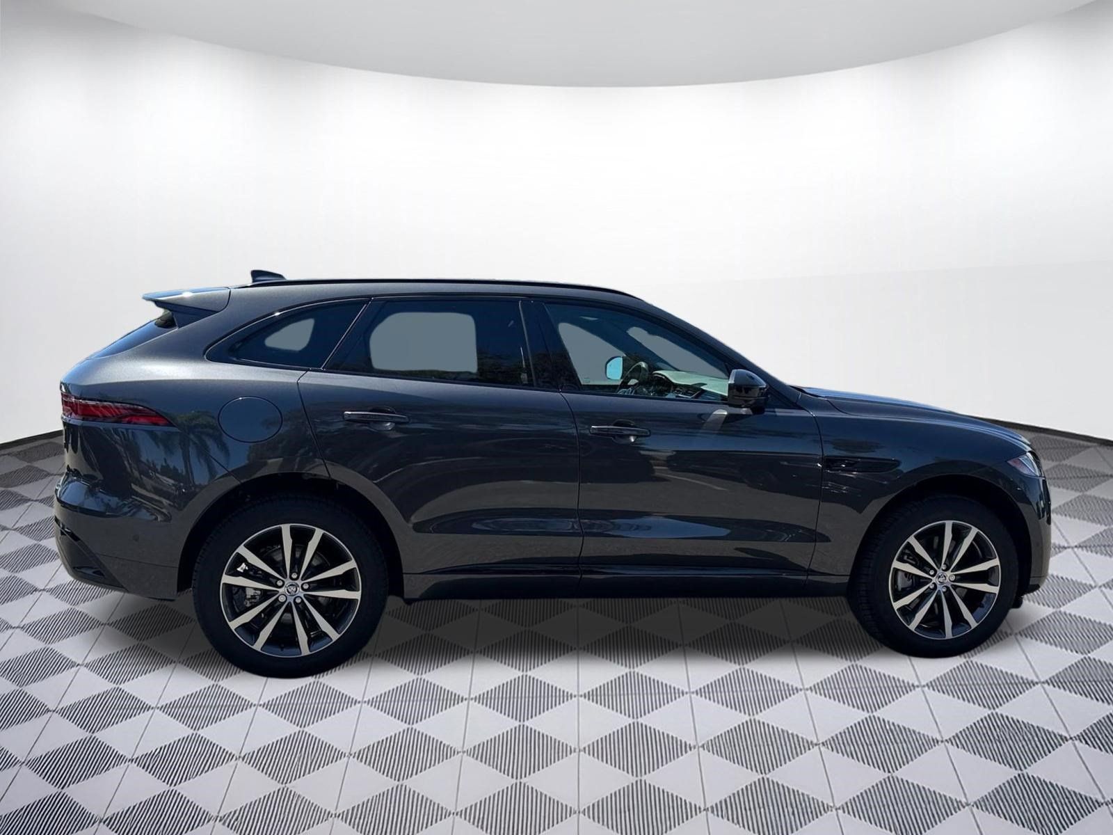New 2026 Jaguar F-PACE R-Dynamic S AWD/4WD image 8