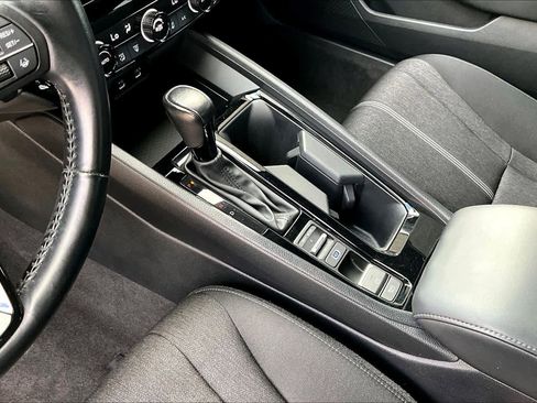 Used 2023 Honda Accord Sport image 17