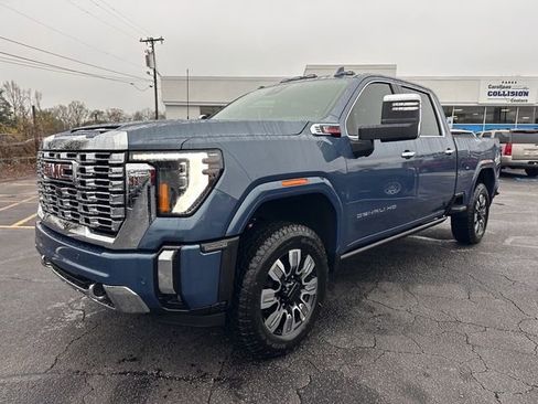 New 2026 GMC Sierra 2500 Denali image 5