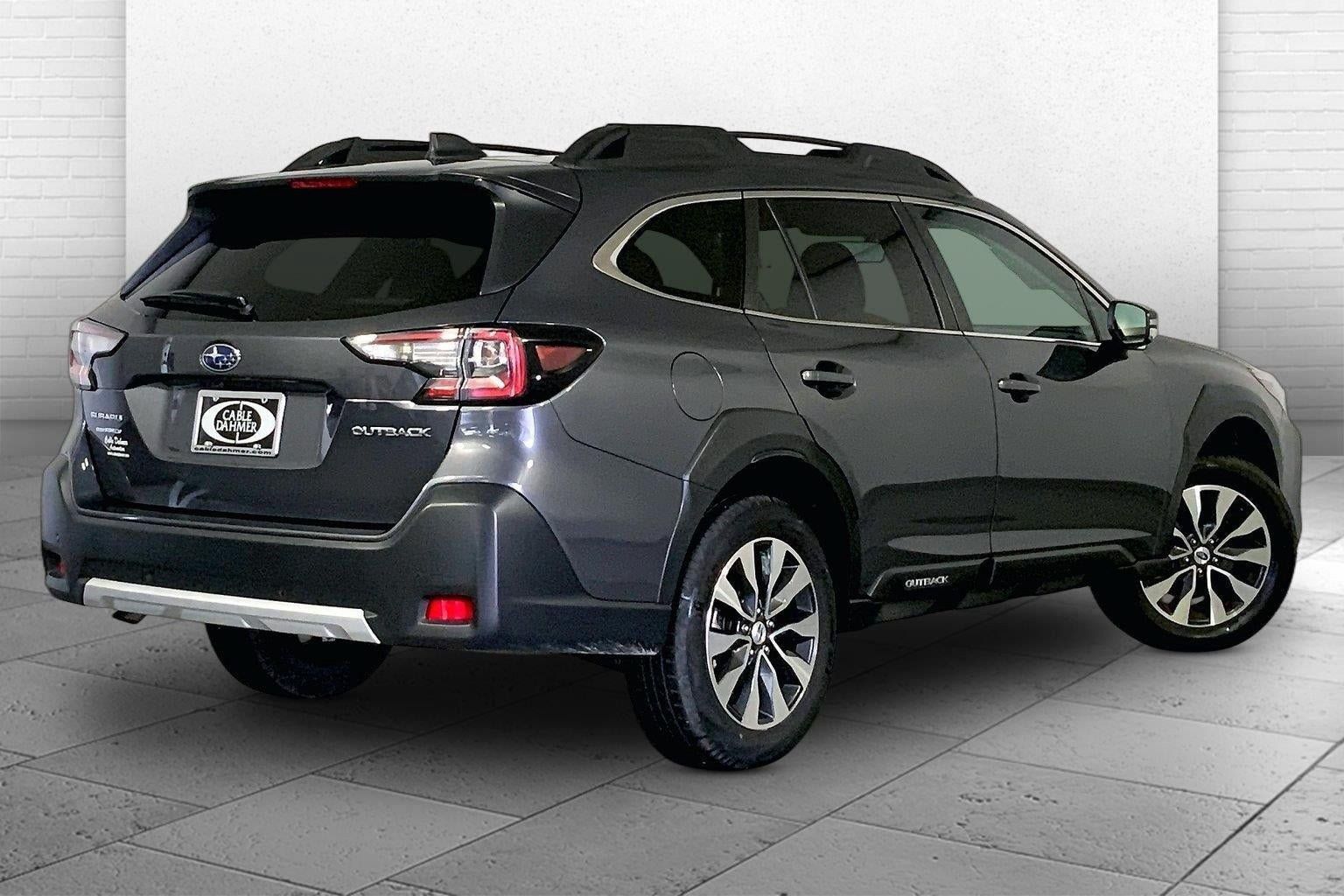 Used 2024 Subaru Outback Limited AWD/4WD image 13